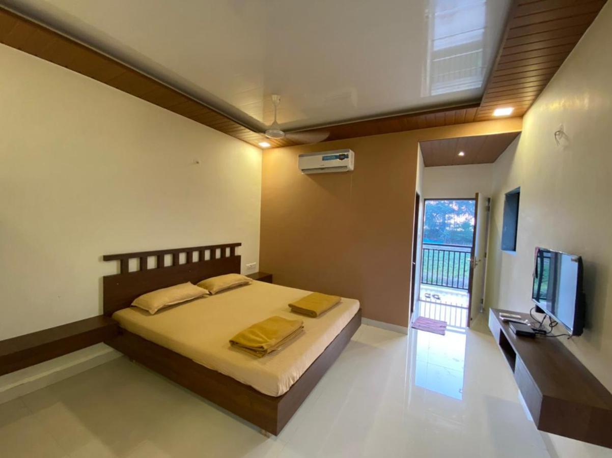 O'Nest Countryside Hotel Surai ภายนอก รูปภาพ