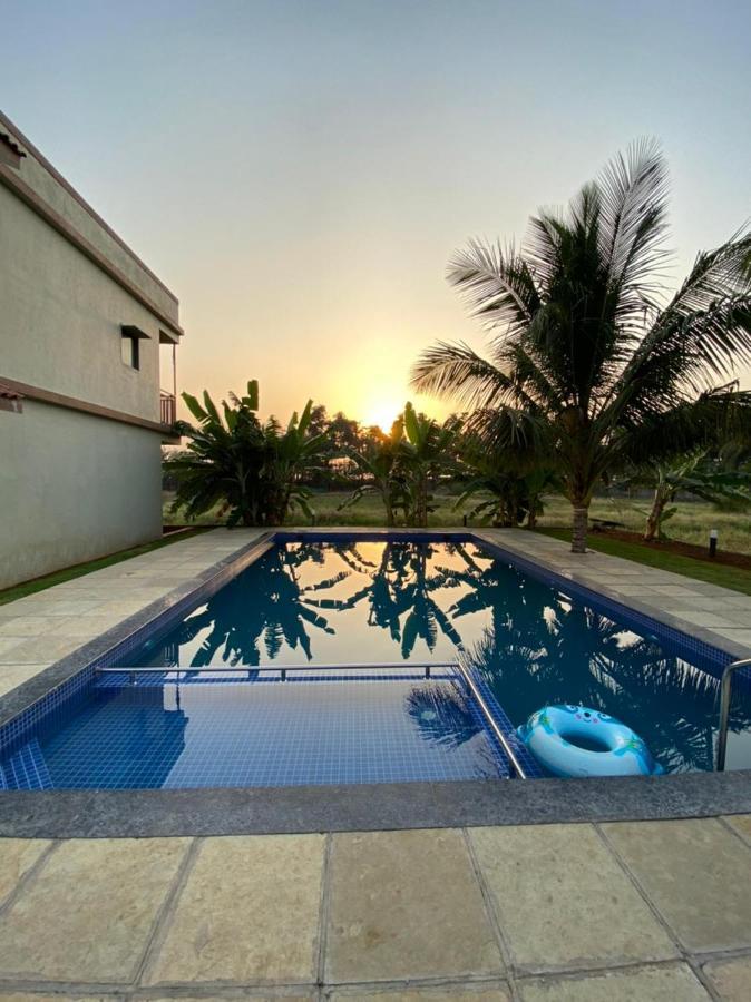 O'Nest Countryside Hotel Surai ภายนอก รูปภาพ